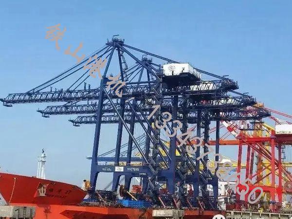 湖南衡陽岸橋廠家岸橋工作起來效率高，節(jié)省空間